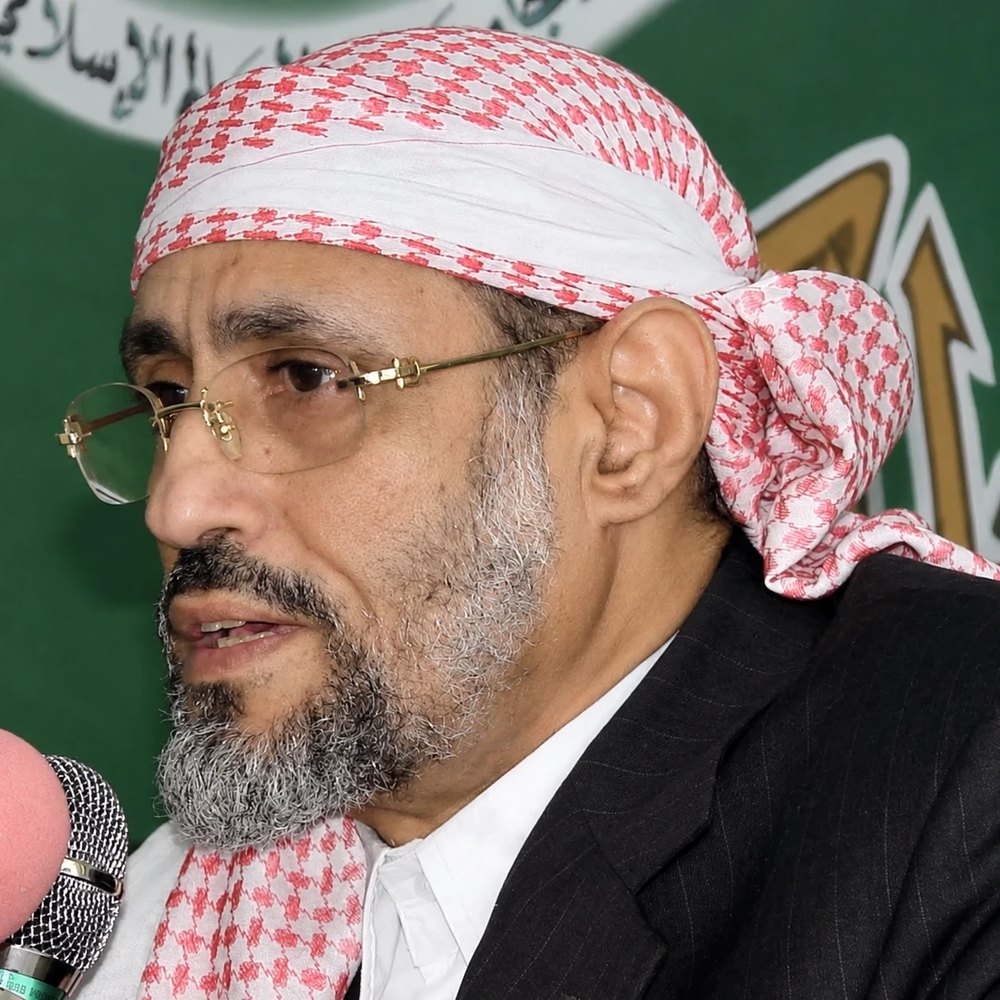 الدكتور غالب عبد الكافي القرشي